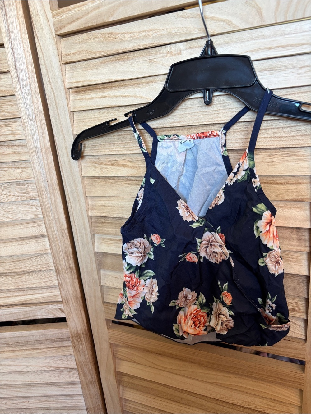 Girls SHEIN Navy Floral Spaghetti-Strap Camisole 4